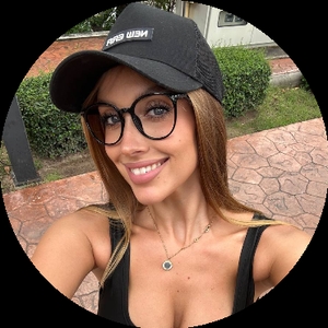LUXURYGIRL